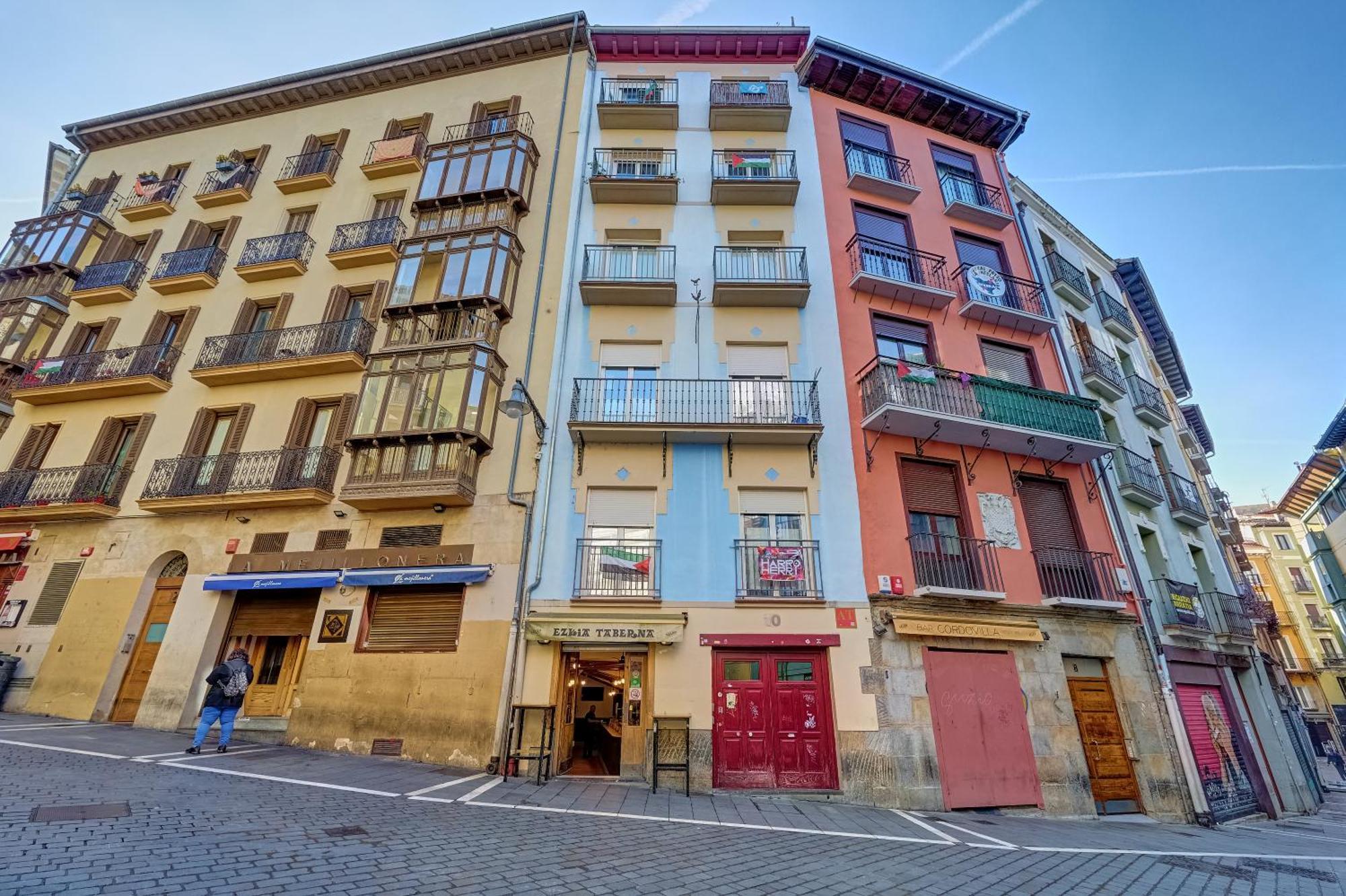 Meson Pamplona By Clabao Apartment Exterior photo